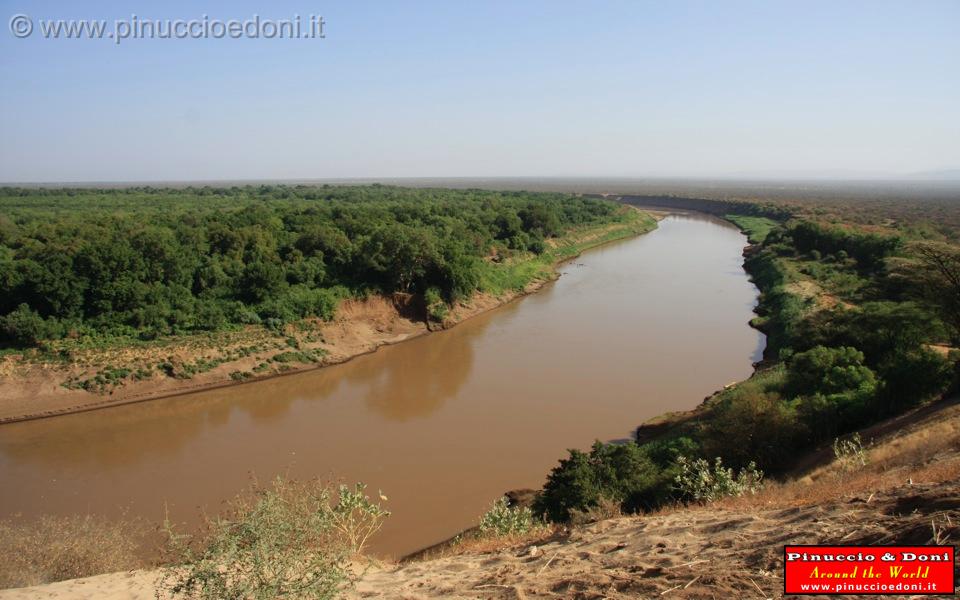 Ethiopia - 662 - Fiume Omo.jpg